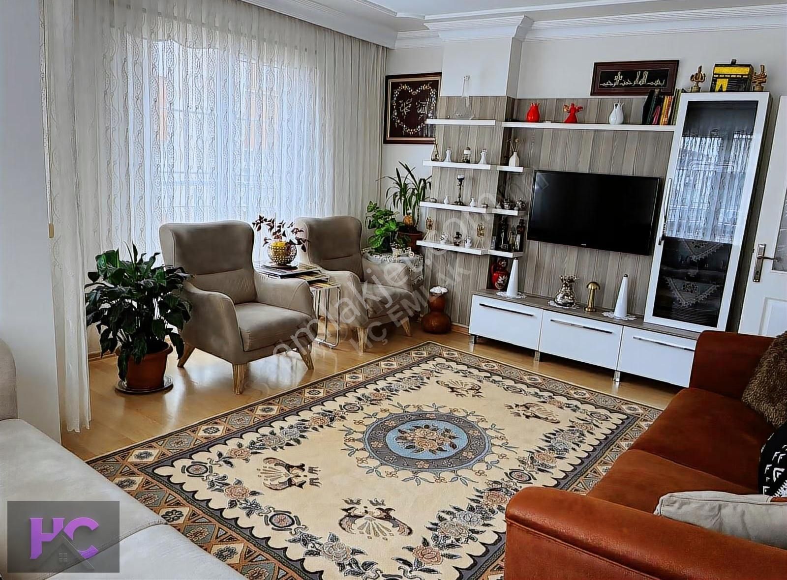 Hç Emlak'tan Cumhuriyet Mahallesi'nde Satılık 2 +1 Daire - Görsel 26