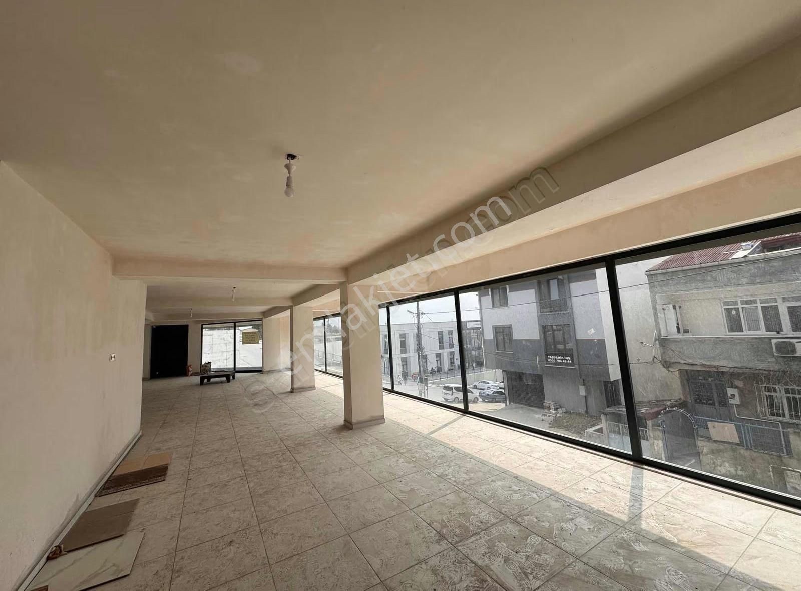 Çelik Yapıdan Satlık Dükkan - Görsel 5