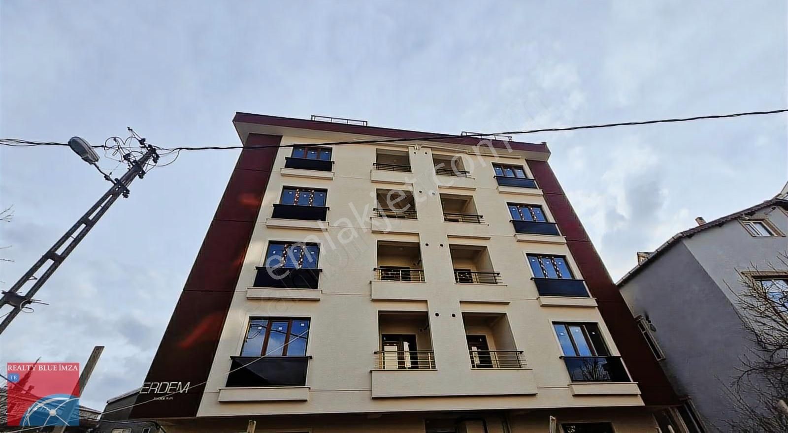 Taşdelen Alemdağ Mh 4+1 180m Ters Dubleks Sıfır