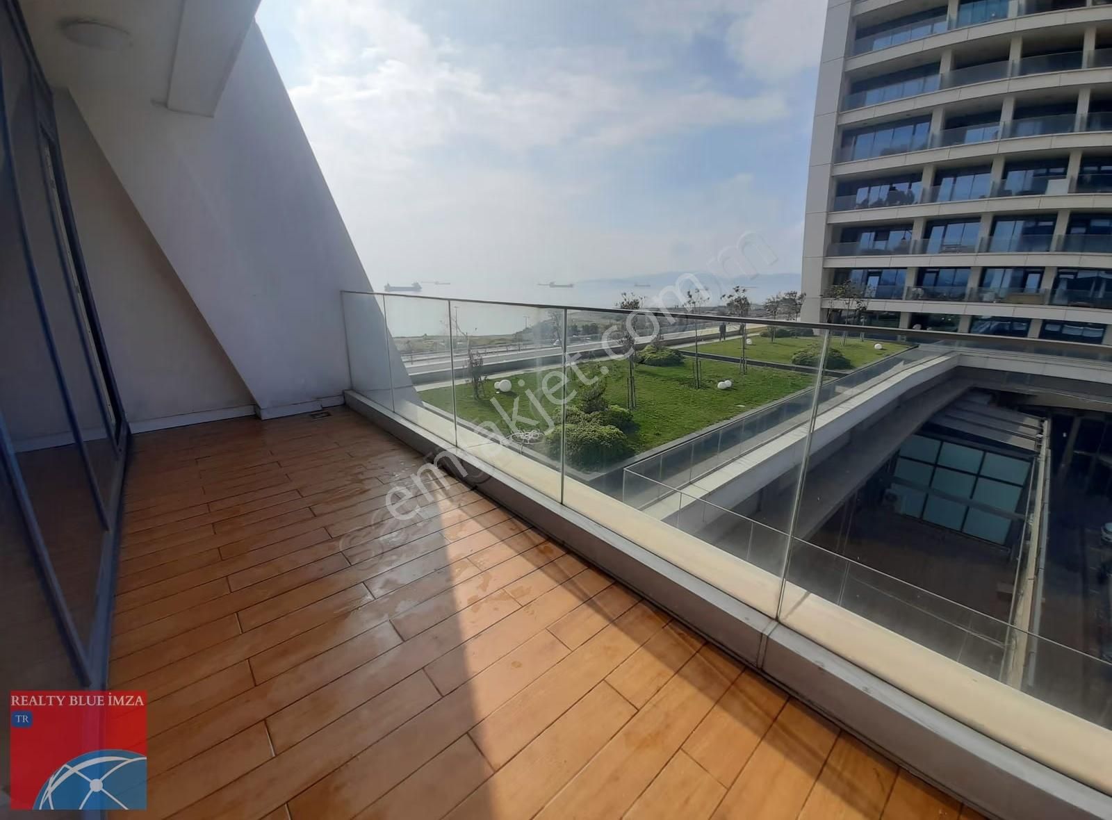 İstmarina Kiralık Deniz Manzaralı Köşe Daire - Görsel 25