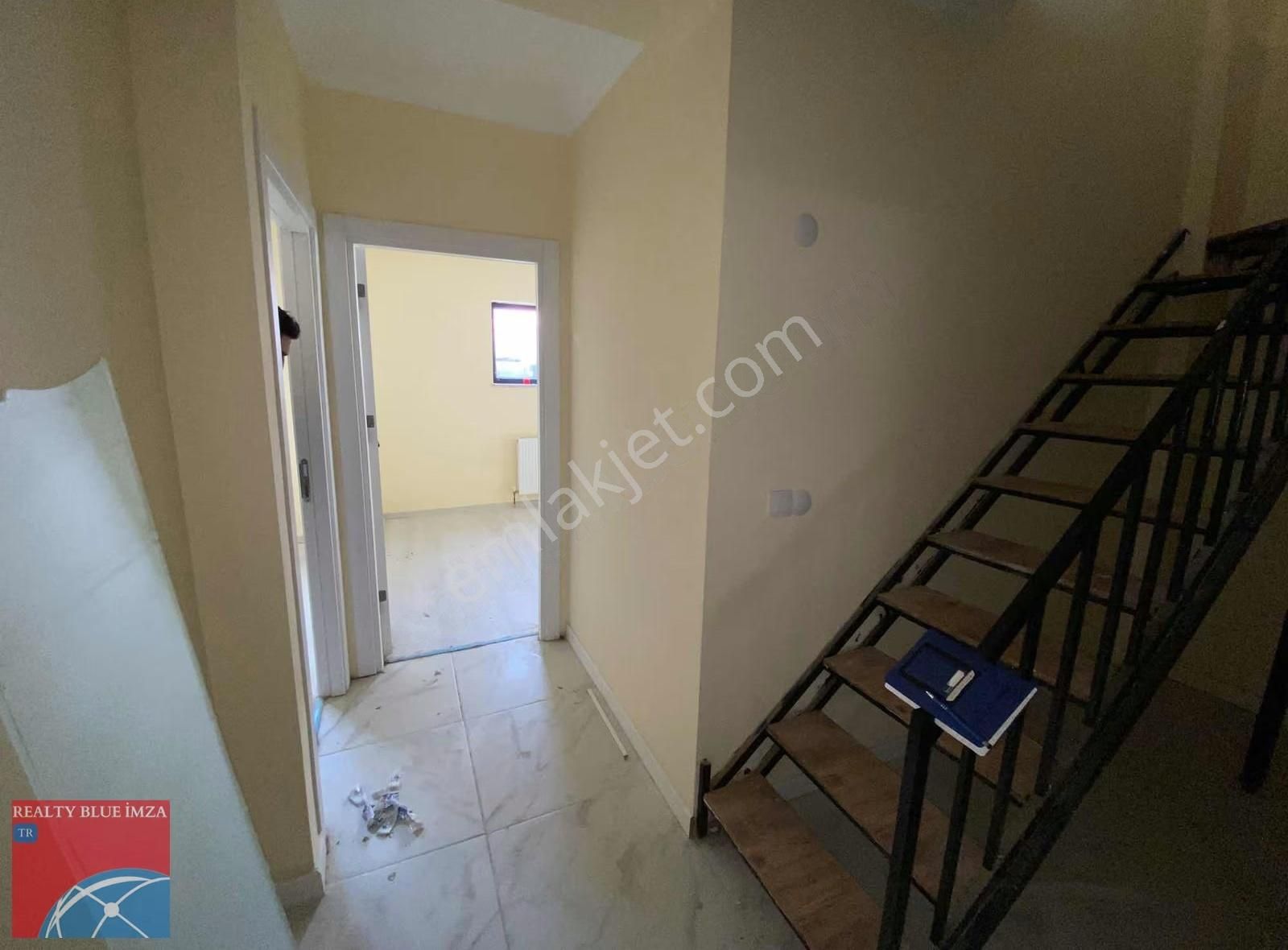 Madenler' De Metroya Yürüme Mesafesi 4+1 Sıfır Uygun Daire - Görsel 8