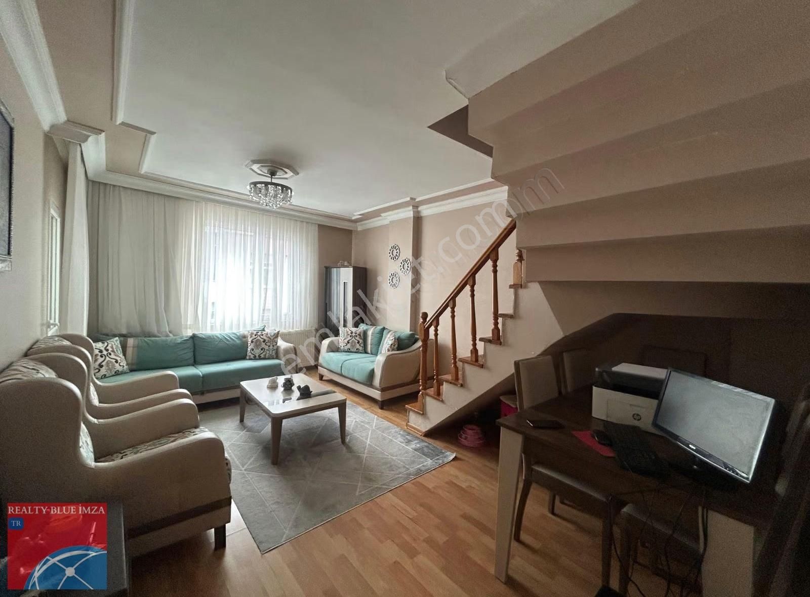 Çekmeköy Çamlık Mah 3+1 Metro Yakını Satılık Dubleks Daire