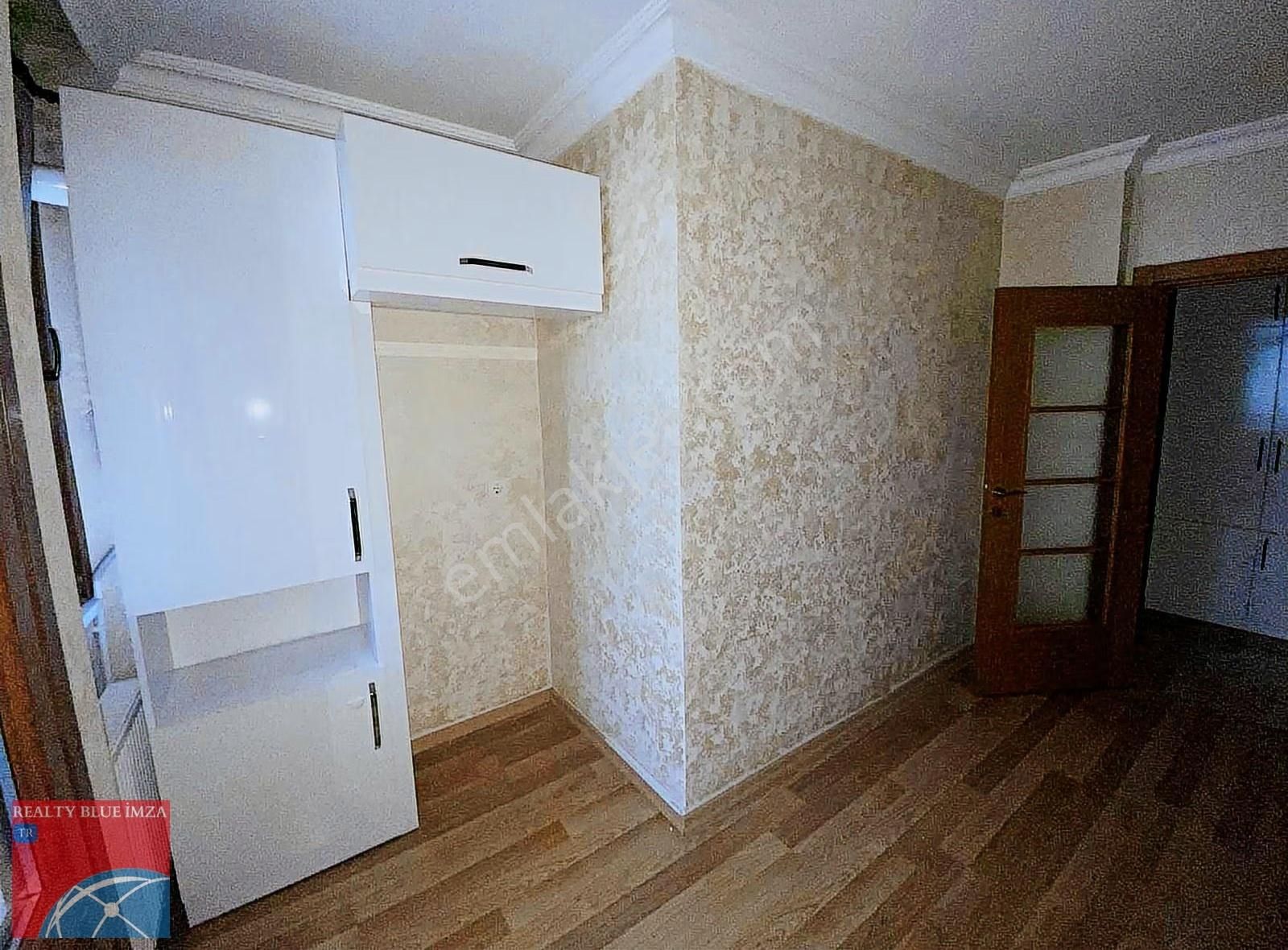 Çekmeköy'de Orman Manzaralı, Açılıp Kapanır Teraslı Dublex Daire - Görsel 13