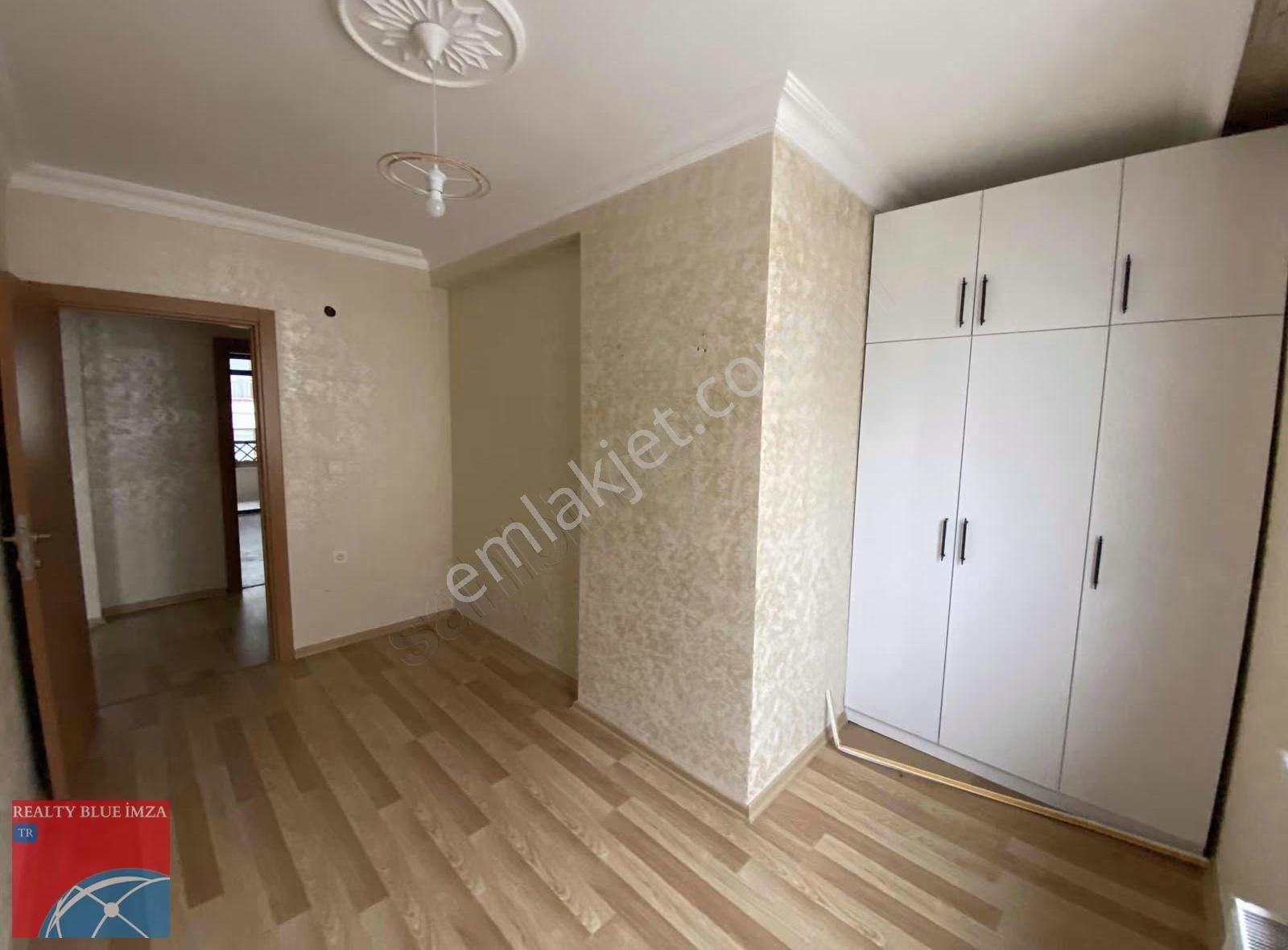 Çekmeköy'de Orman Manzaralı, Açılıp Kapanır Teraslı Dublex Daire - Görsel 4