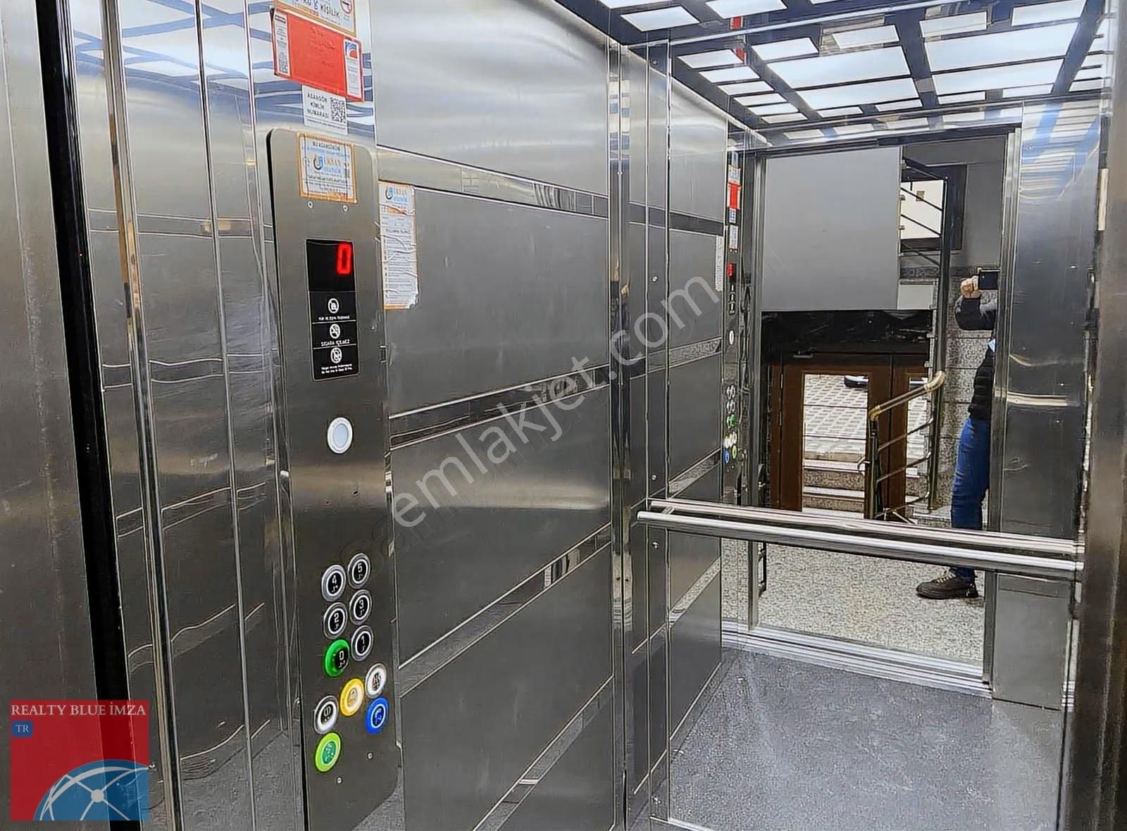 Çekmeköy'de Orman Manzaralı, Açılıp Kapanır Teraslı Dublex Daire - Görsel 6