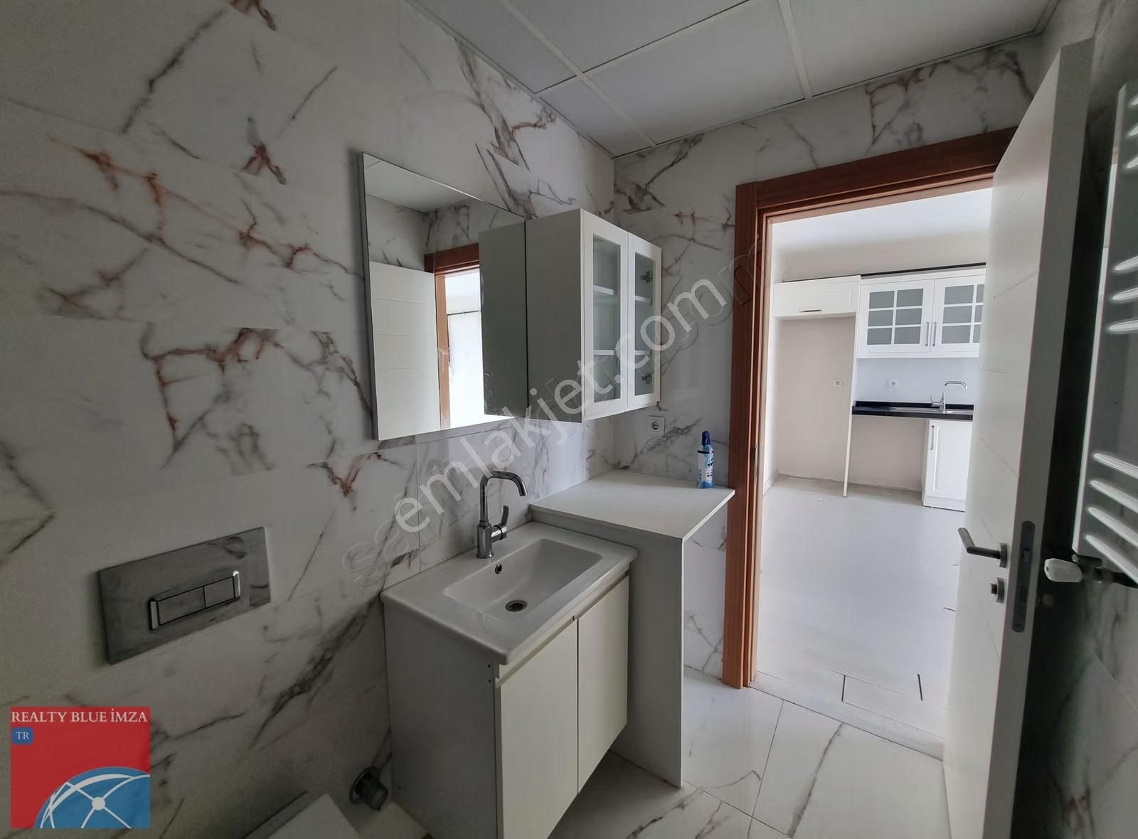 Kartal Hürriyet Mahallesinde Kiralık 1+1 Daire - Görsel 31