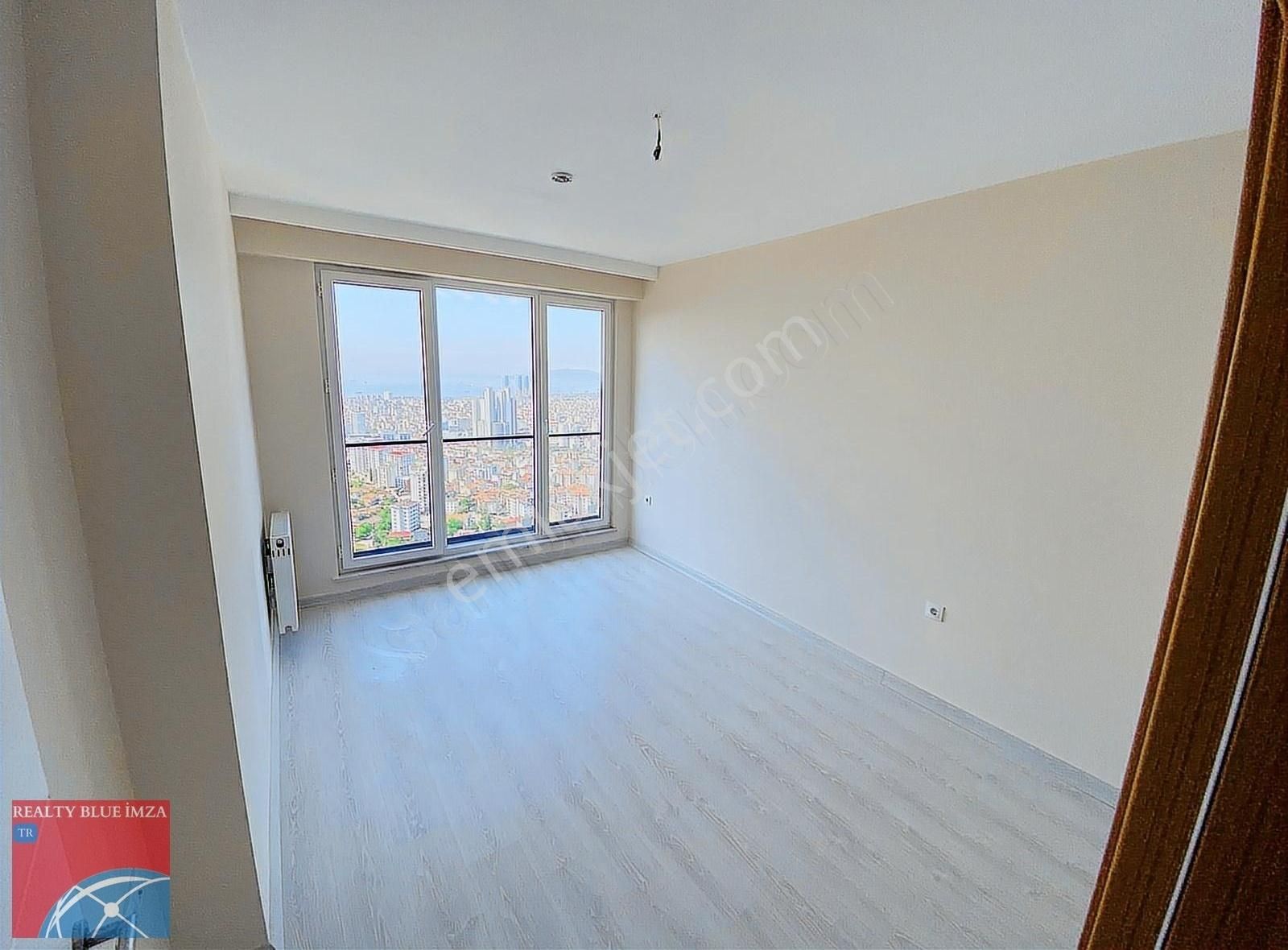 Kartal Hürriyet Mahallesinde Kiralık 1+1 Daire - Görsel 8