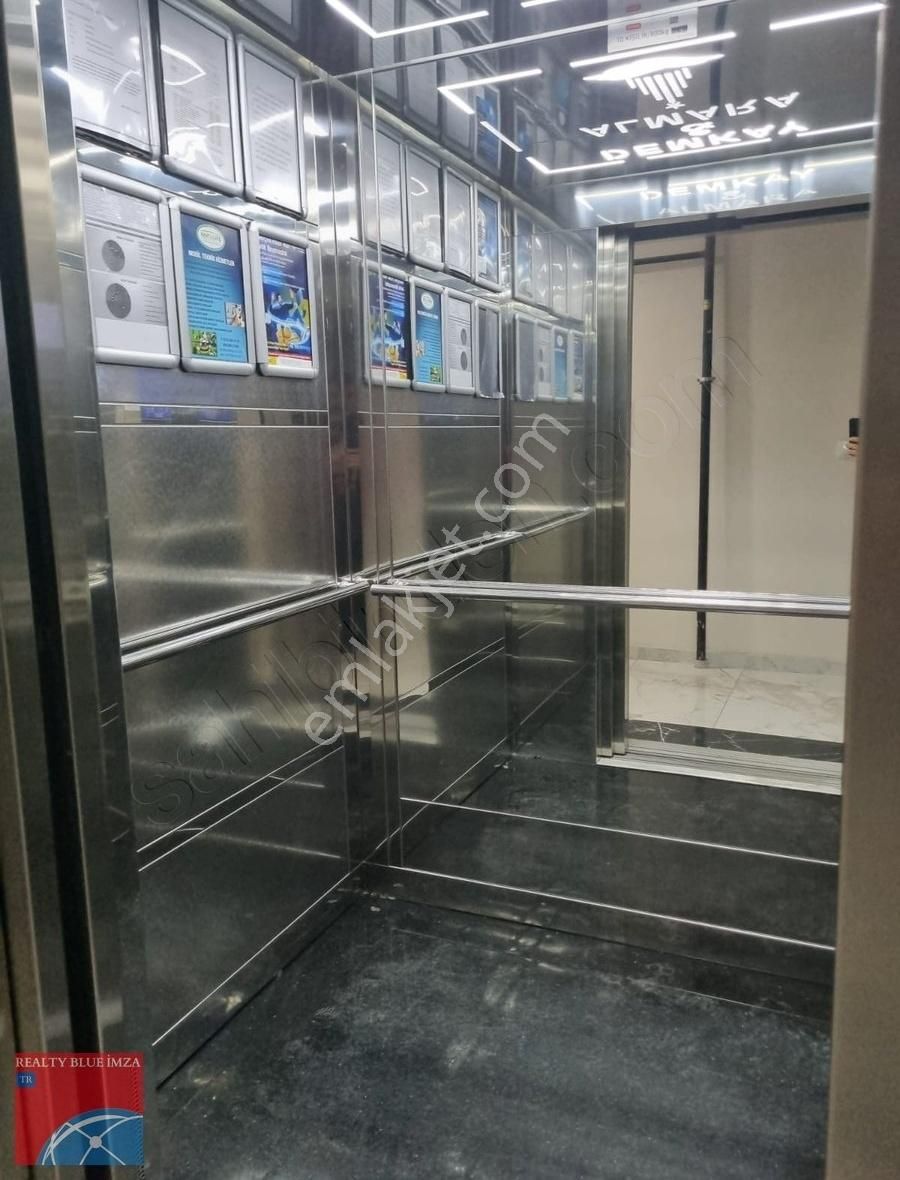 Kartal Hürriyet Mahallesinde Kiralık 1+1 Daire - Görsel 7