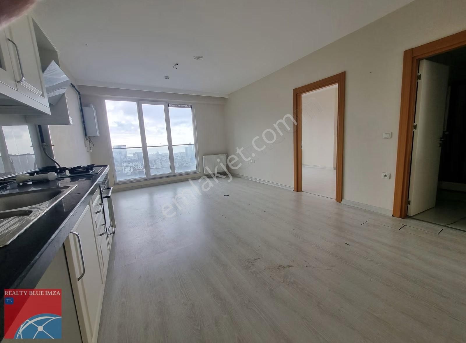 Kartal Hürriyet Mahallesinde Kiralık 1+1 Daire - Görsel 25