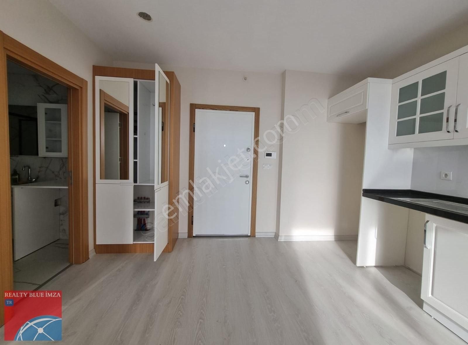 Kartal Hürriyet Mahallesinde Kiralık 1+1 Daire - Görsel 19