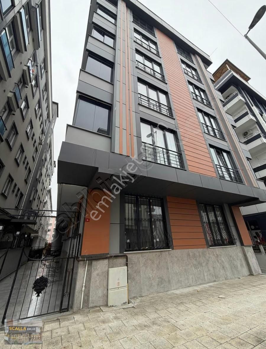 Cennet Mah Yeni Bina 3+1 Kiralık 1 Kat Otoparklı Daire