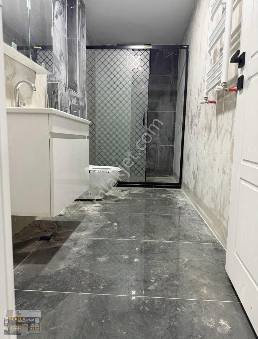 Cennet Mah Yeni Bina 3+1 Kiralık 1 Kat Otoparklı Daire - Görsel 20