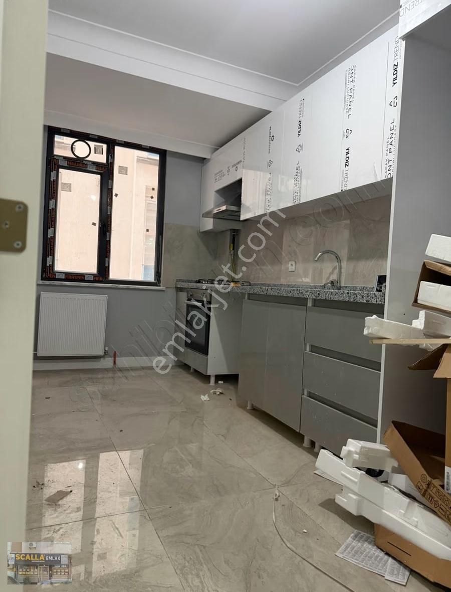 Cennet Mah Yeni Bina 3+1 Kiralık 1 Kat Otoparklı Daire - Görsel 11