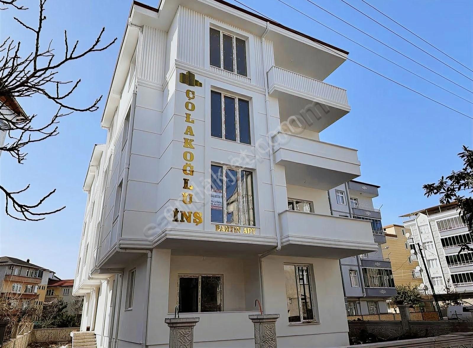 Kirazlıkçay Mahallesinde 3+0 Satılık Daire