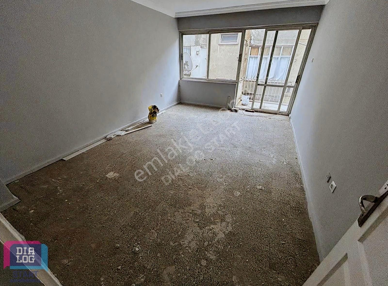 Bornova Erzene Mahallesi Kapalı Mutfak Arakat Daire - Görsel 4