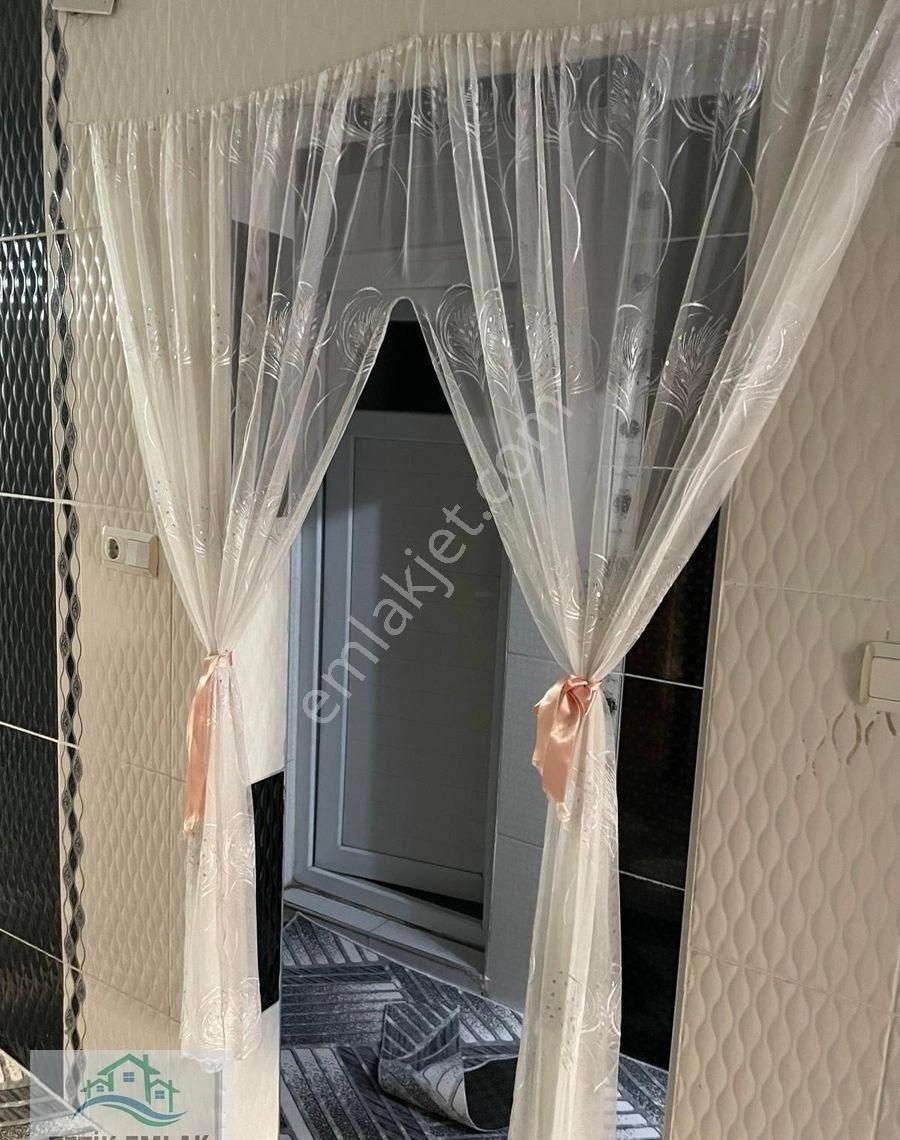 Tetik Emlaktan İşlek Yol Üzeri Satılık Ev - Görsel 4