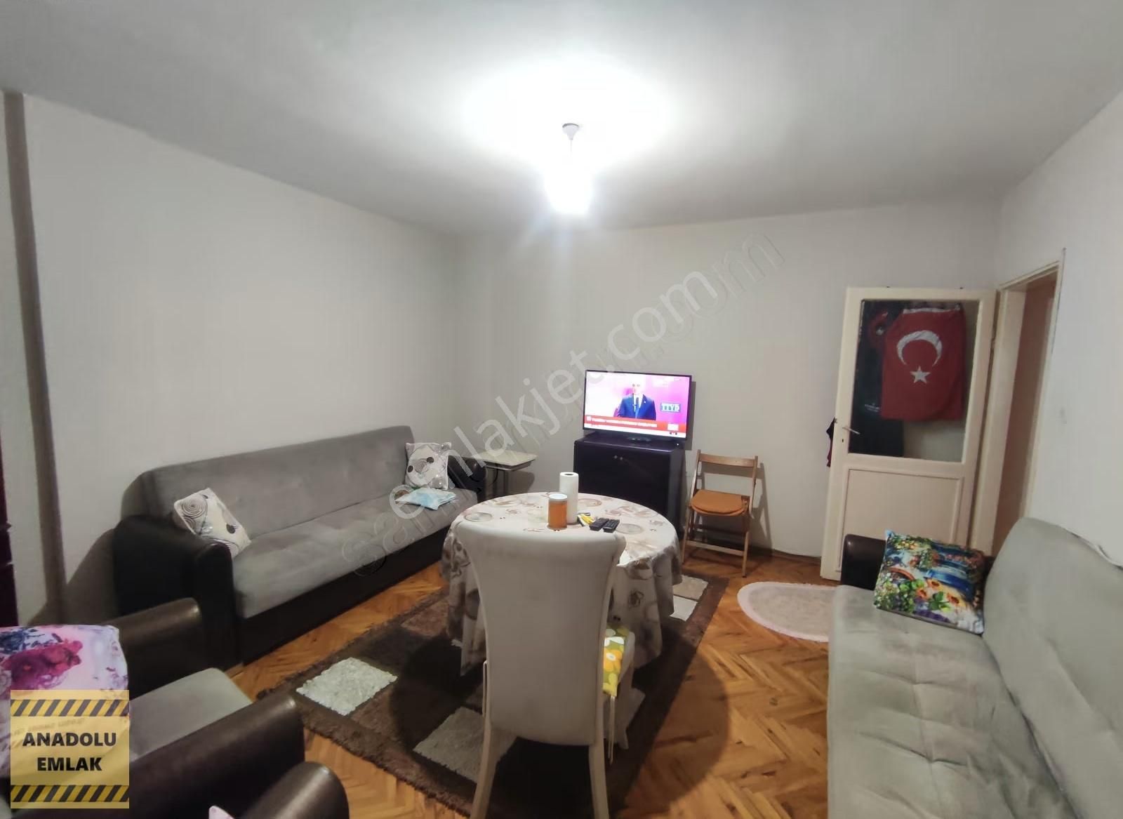 Satılık 2+1 Giriş Kat 70 M2 Daire Kredili (kiracılı) - Görsel 7