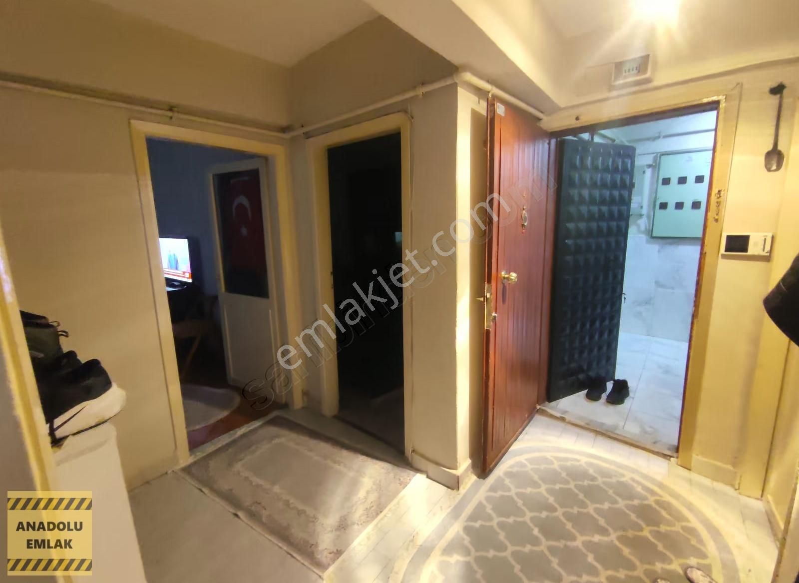 Satılık 2+1 Giriş Kat 70 M2 Daire Kredili (kiracılı) - Görsel 2