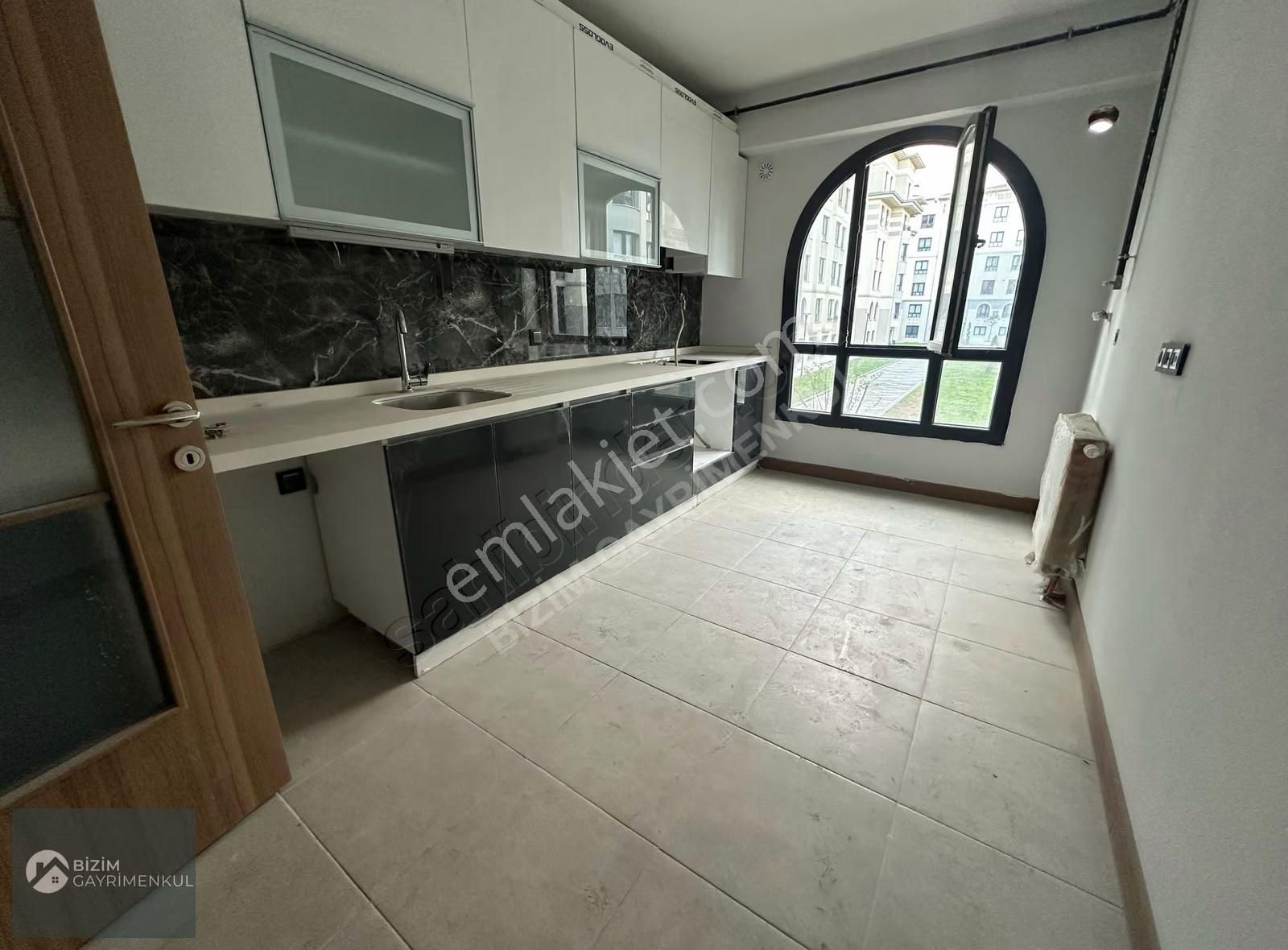 Bizim'den 1655/31 Parsel B Blok Güney Cephe 95 M2 2+1 - Görsel 24