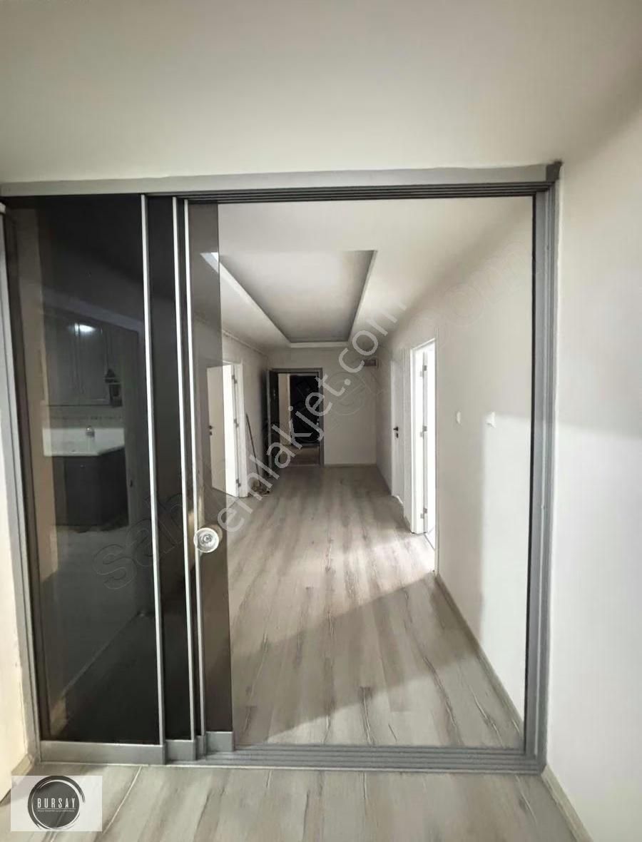 Nilüfer İhsaniye Tuna Caddesinde Ferah 190 M2 Kiralık 4+1 Daire - Görsel 3