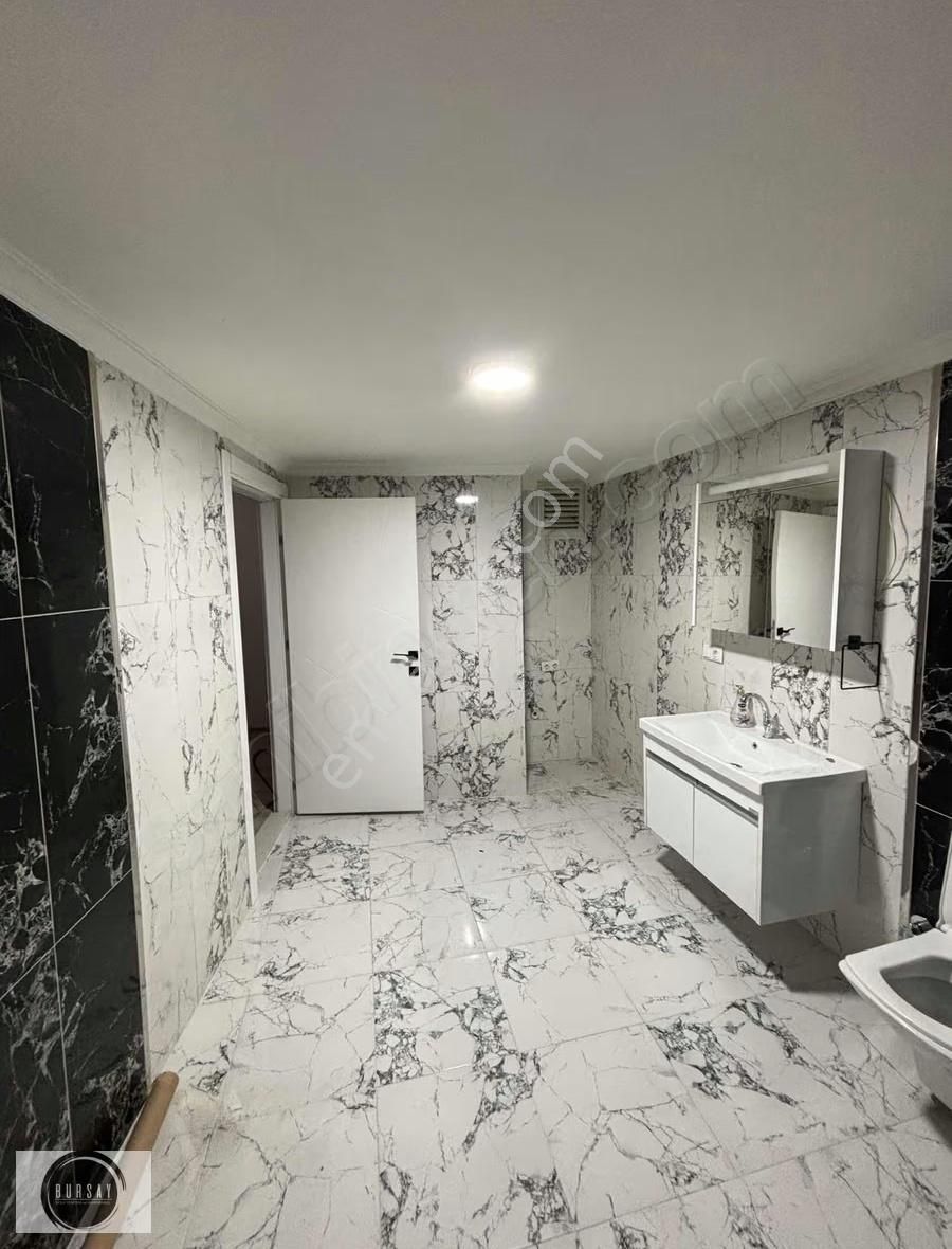 Nilüfer İhsaniye Tuna Caddesinde Ferah 190 M2 Kiralık 4+1 Daire - Görsel 12