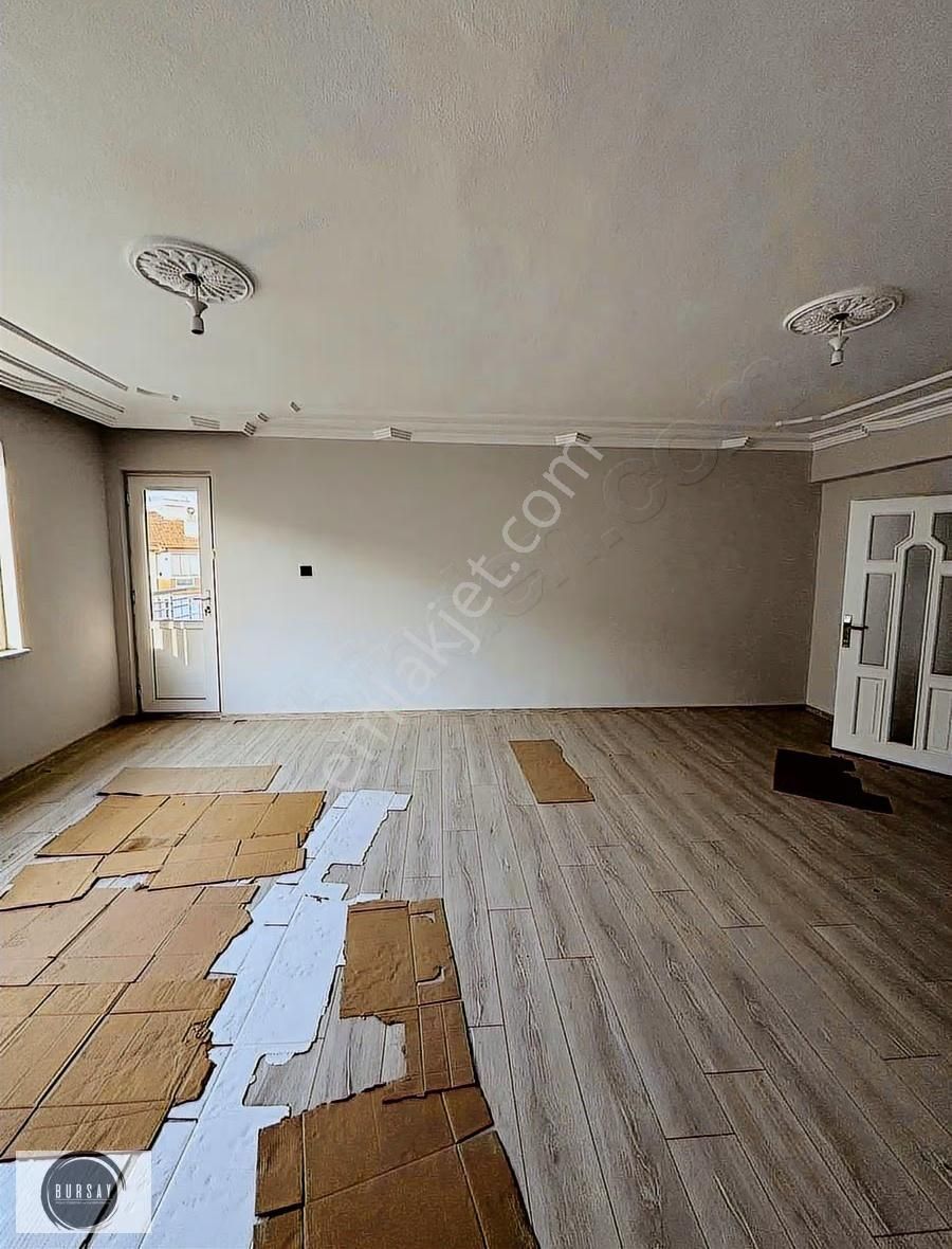 İhsanıye Tuna Caddesi Üzerinde Kiralık 189 M2 Kiralık Daire - Görsel 28