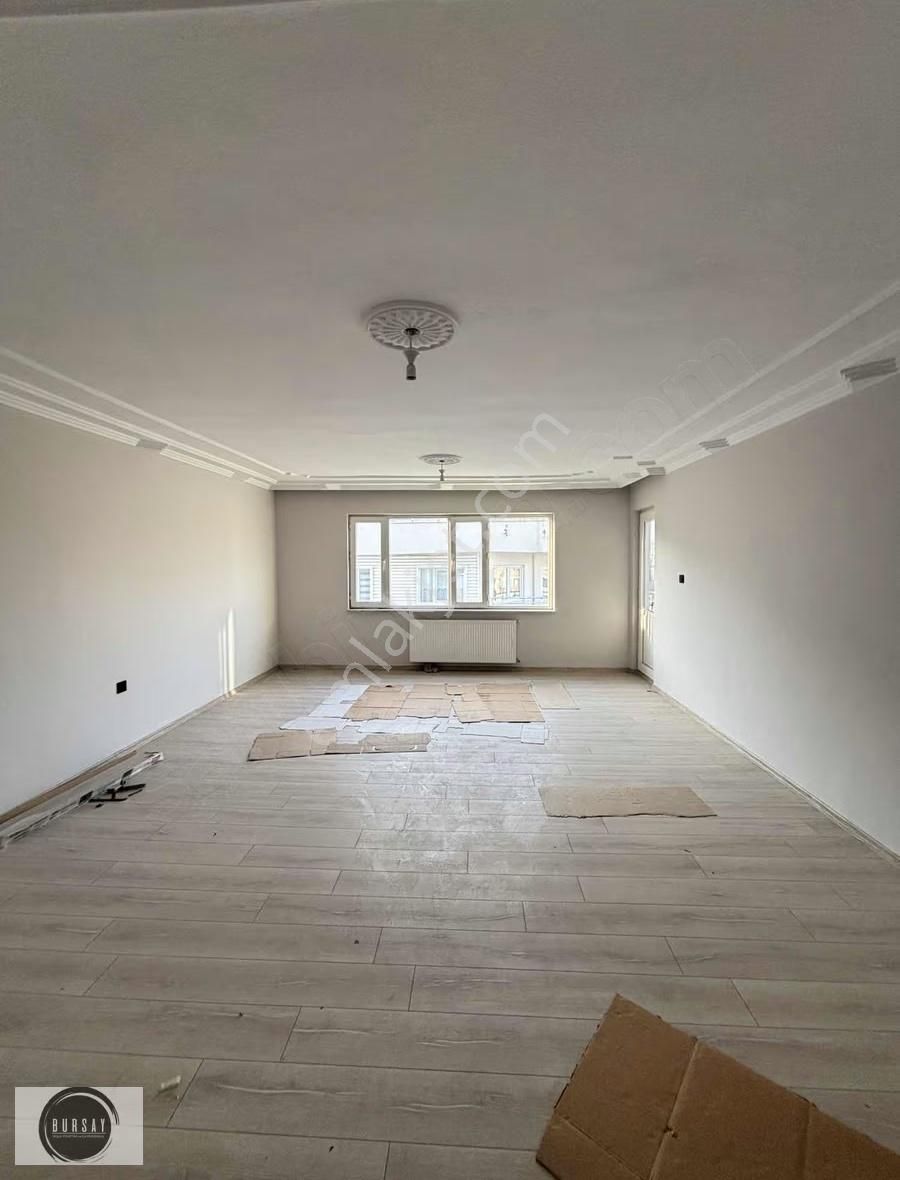 İhsanıye Tuna Caddesi Üzerinde Kiralık 189 M2 Kiralık Daire - Görsel 11