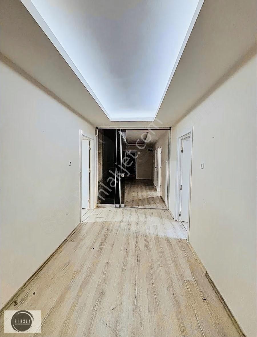 Tuna Caddesi Üzerinde Satılık 200 M2 4+1 Satılık Daire - Görsel 31