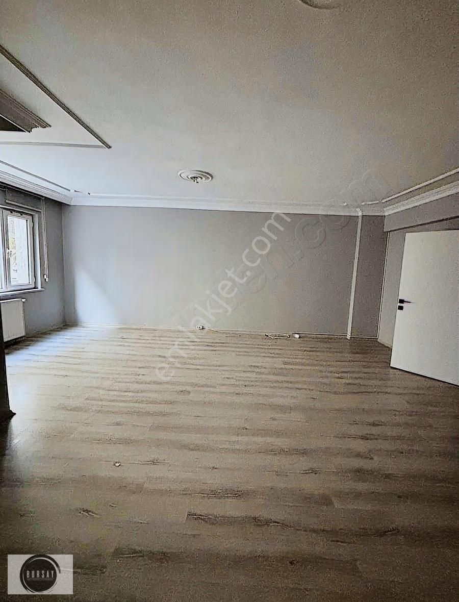 Tuna Caddesi Üzerinde Satılık 200 M2 4+1 Satılık Daire - Görsel 2