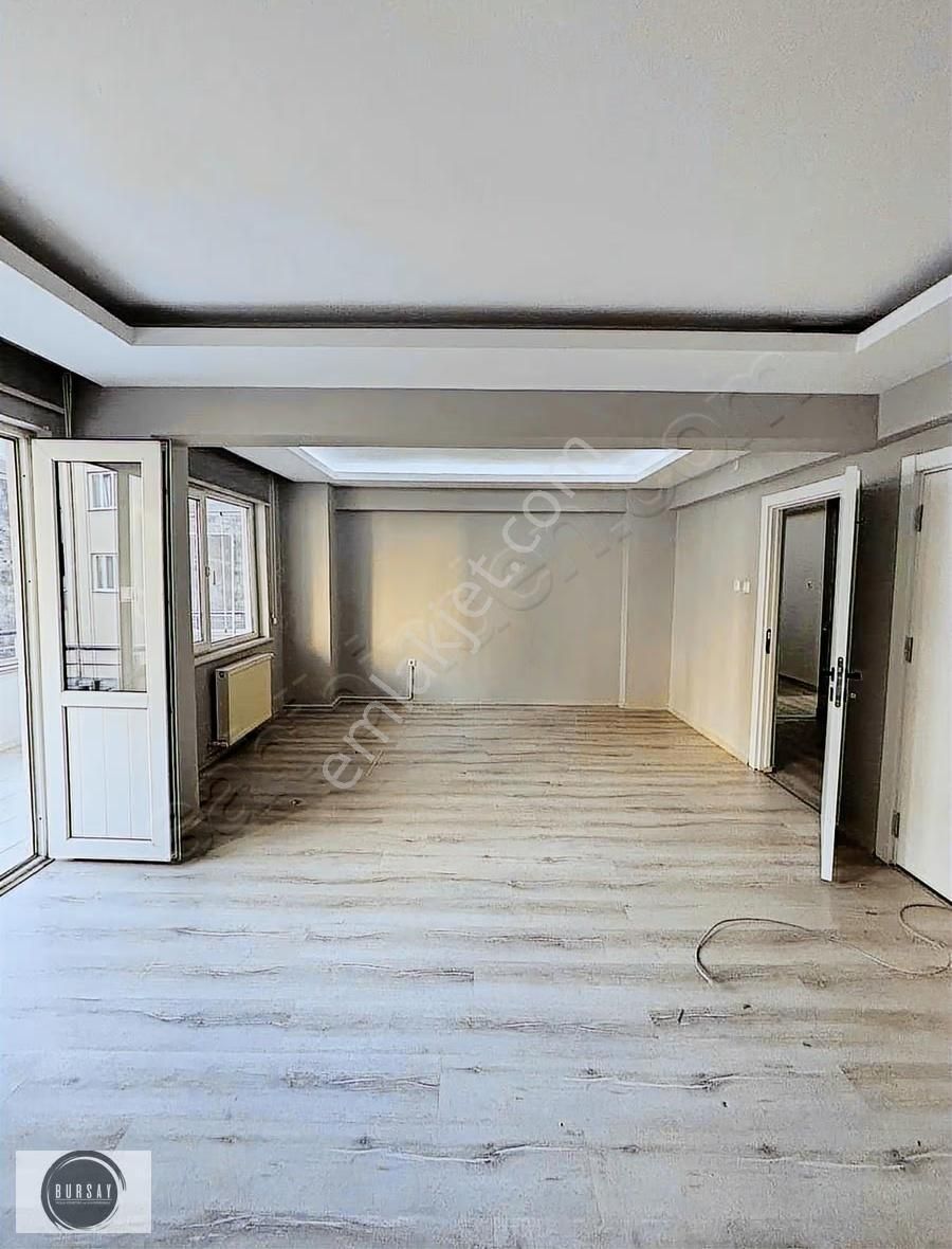 Tuna Caddesi Üzerinde Satılık 200 M2 4+1 Satılık Daire - Görsel 12