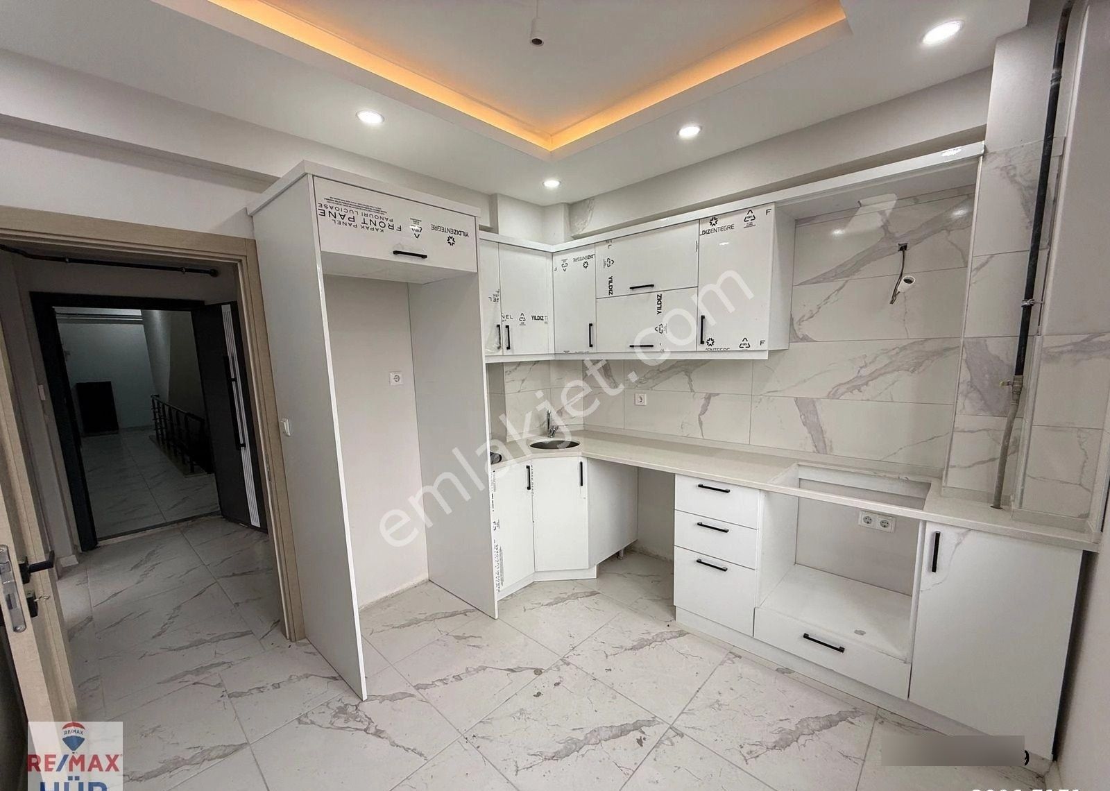 Ömer İnan Remax Hür Fatih Mah. 2+1 100m2 Sıfır Kiralık Daire - Görsel 8