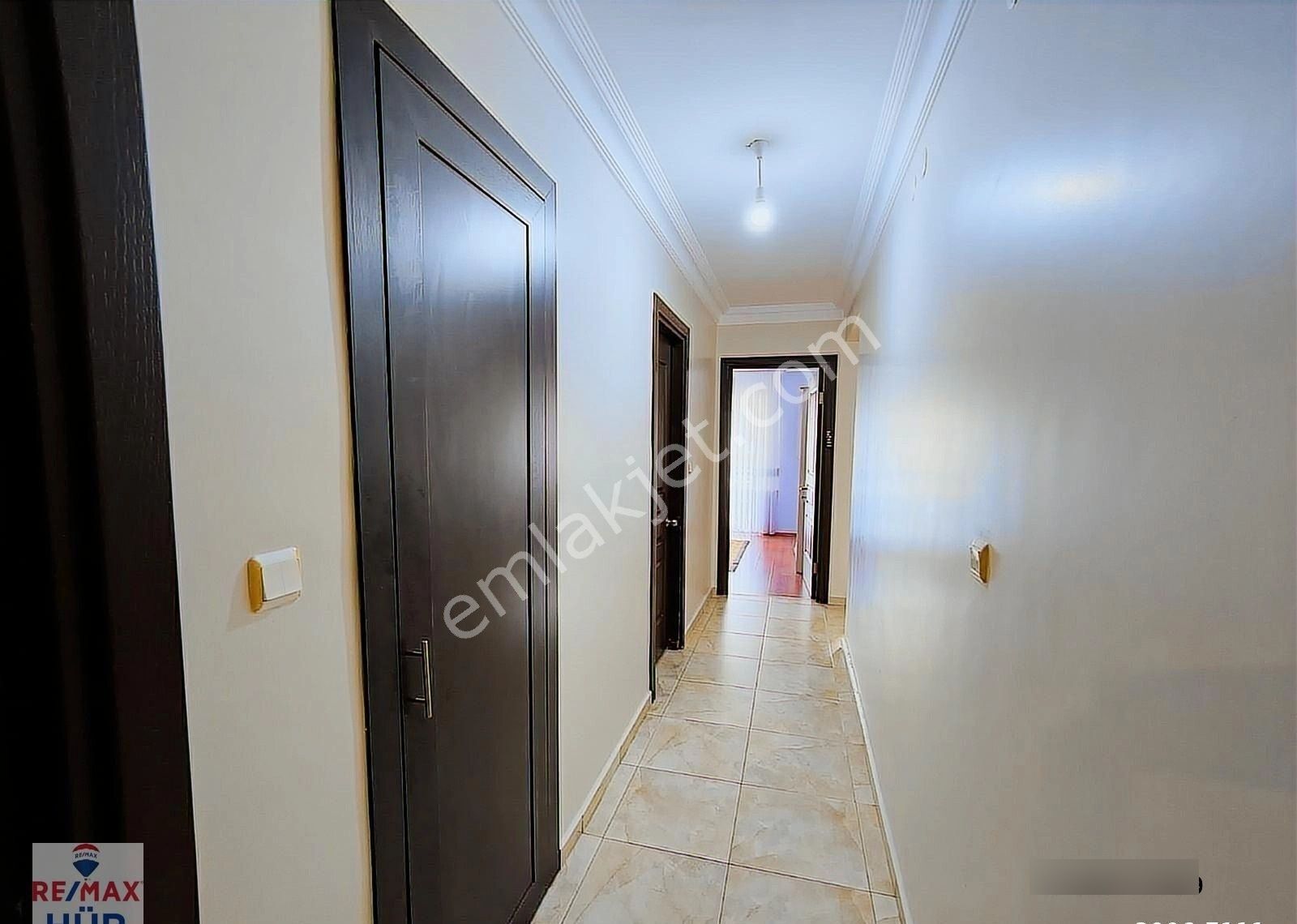 Remax-hür Fatma Yıldız Dan Baytur Sitesinde Satılık 3+1 - Görsel 11