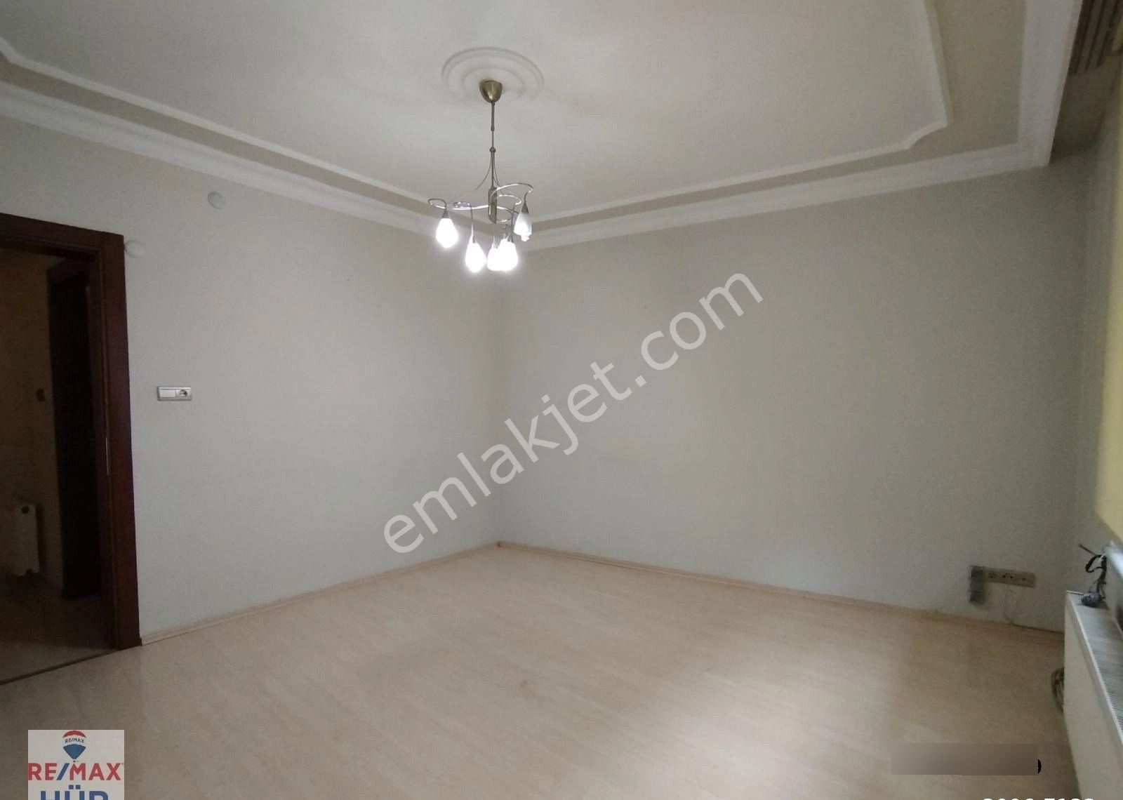 Remax Hür Yeşim Kara'dan Merkezde Teraslı Jakuzili Kiralık Dair - Görsel 26