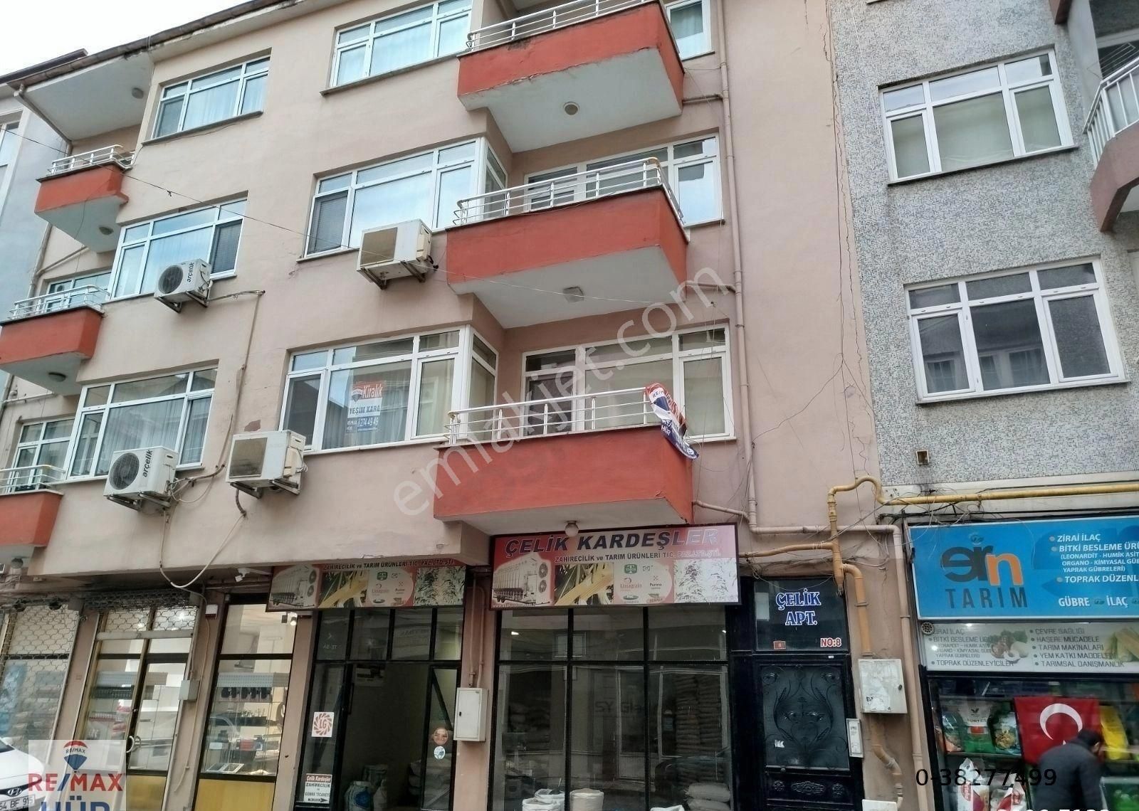 Remax Hür Yeşim Kara'dan Merkezde Teraslı Jakuzili Kiralık Dair - Görsel 16