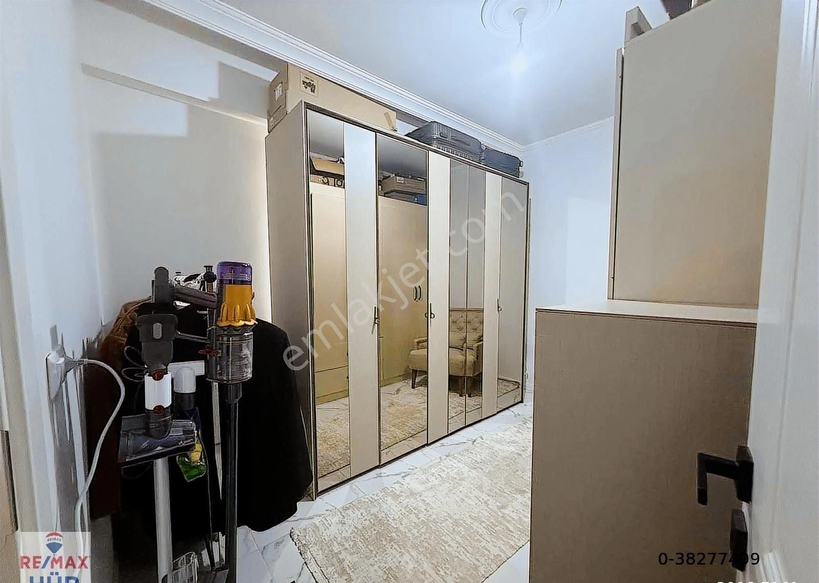 Ömer İnan Remax Hür Fatih Mah. 3+1 Site İçi Güney Cephe Daire - Görsel 8