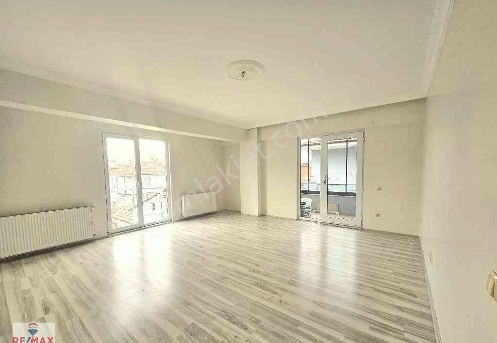 Remax Hür'den Güneşler'de Kiralık 3+1 Çatı Dubleks - Görsel 14