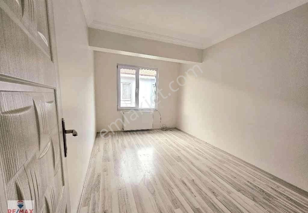 Remax Hür'den Güneşler'de Kiralık 3+1 Çatı Dubleks - Görsel 8