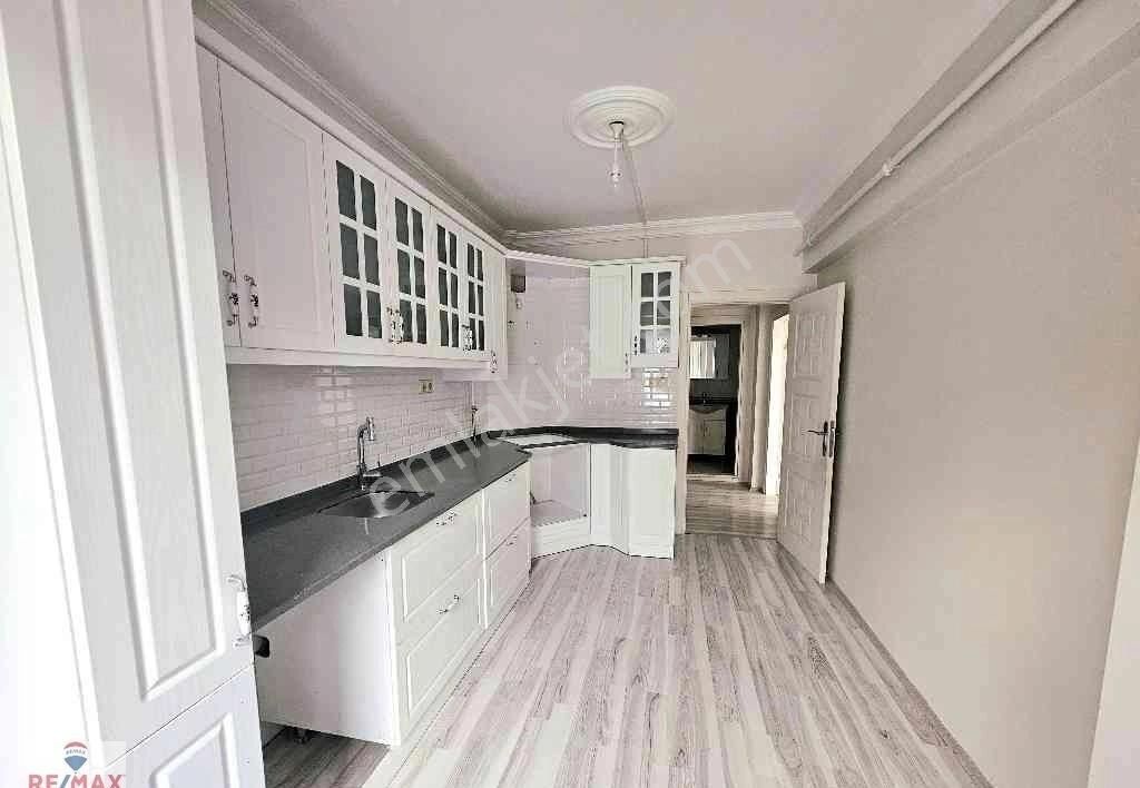 Remax Hür'den Güneşler'de Kiralık 3+1 Çatı Dubleks