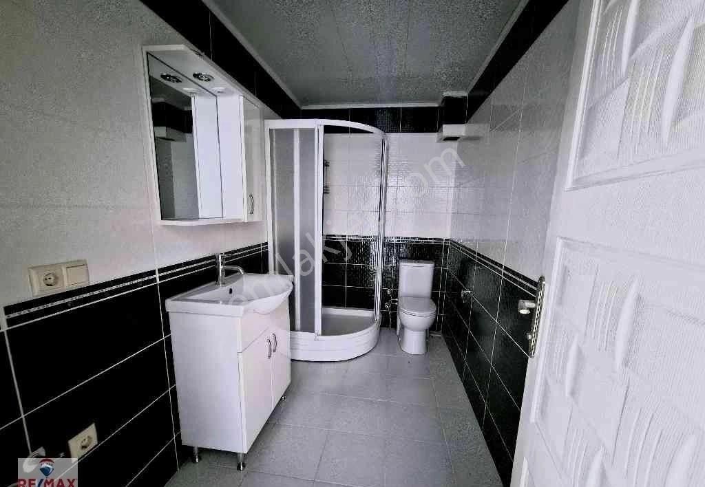 Remax Hür'den Güneşler'de Kiralık 3+1 Çatı Dubleks - Görsel 5