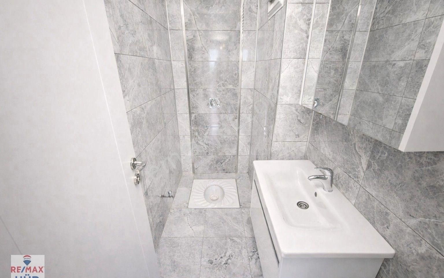 Remax Hür'den Serdivan'da Güvenlikli Sitede Satılık 3+1 Daire - Görsel 22