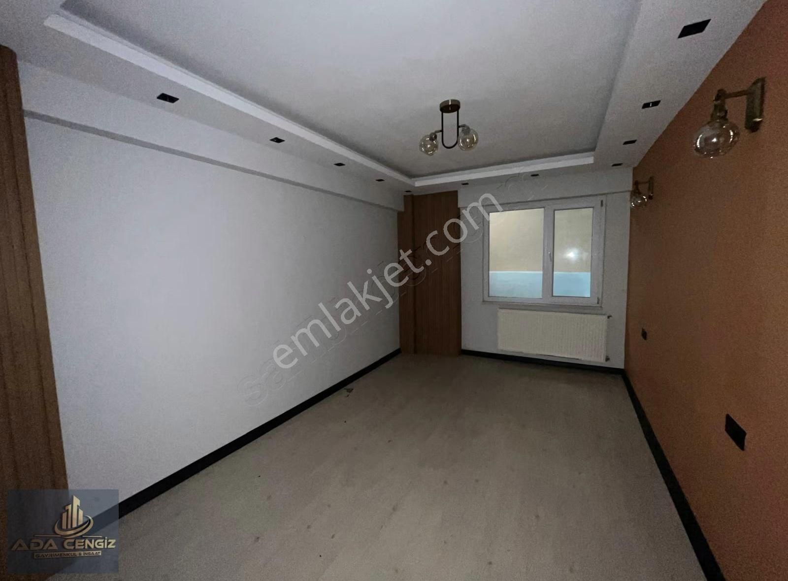 Serdivan İstiklal Mahallesinde 2+1 80 M2 Giriş Kat Daire - Görsel 12