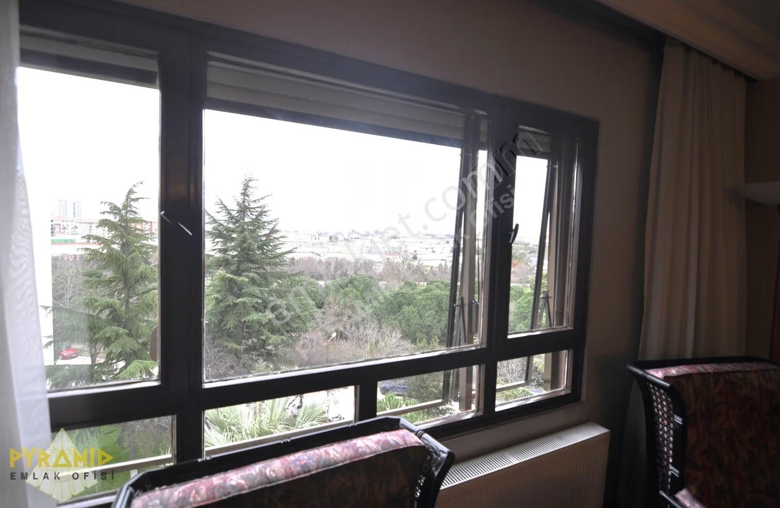 Pyramıd'den Ataköy 7-8 Gazi Sitesi Eşsiz Konumlu Boş 3+1 Daire - Görsel 19