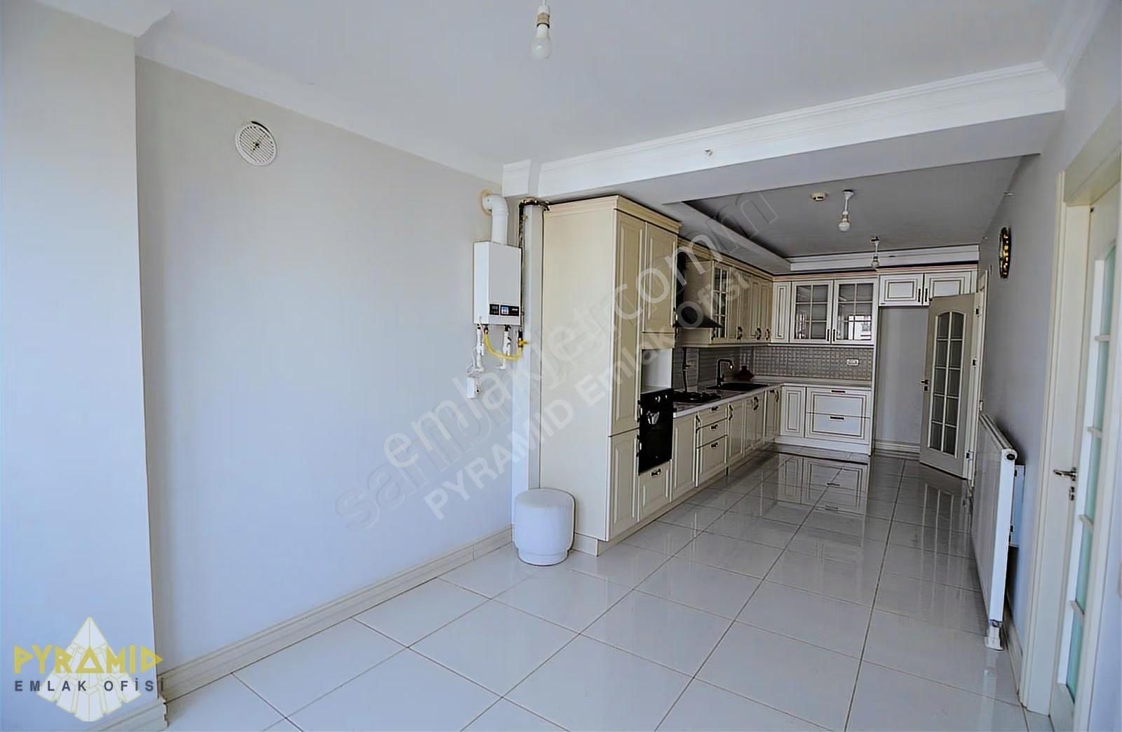 Pyramıd'den Mostar Life Grand Houses (213m2) Lüx 4+1 Boş Daire - Görsel 5