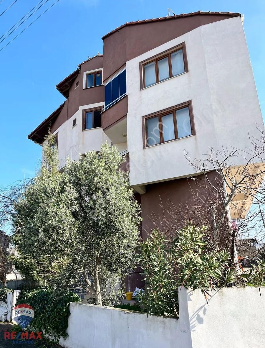 Esentepe Anayol Üzeri 4+1 Dairemiz Satılıktır - Görsel 3