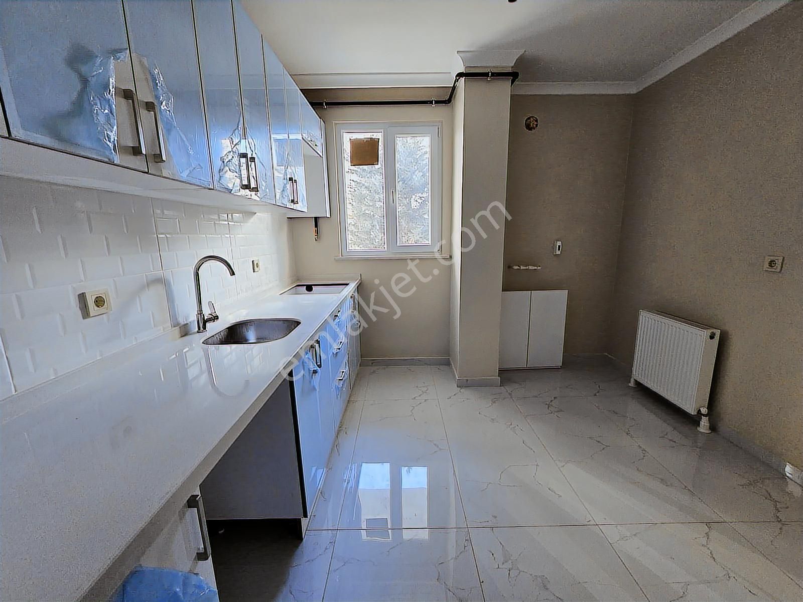 Sancaktepe Kapalı Otoparklı Metroya Yakın 2+1 Kiralık Daire - Görsel 5