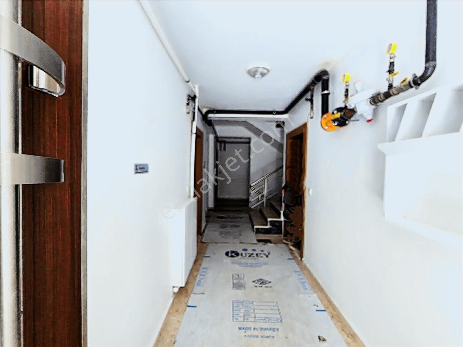 Sancaktepe Kapalı Otoparklı Metroya Yakın 2+1 Kiralık Daire - Görsel 3