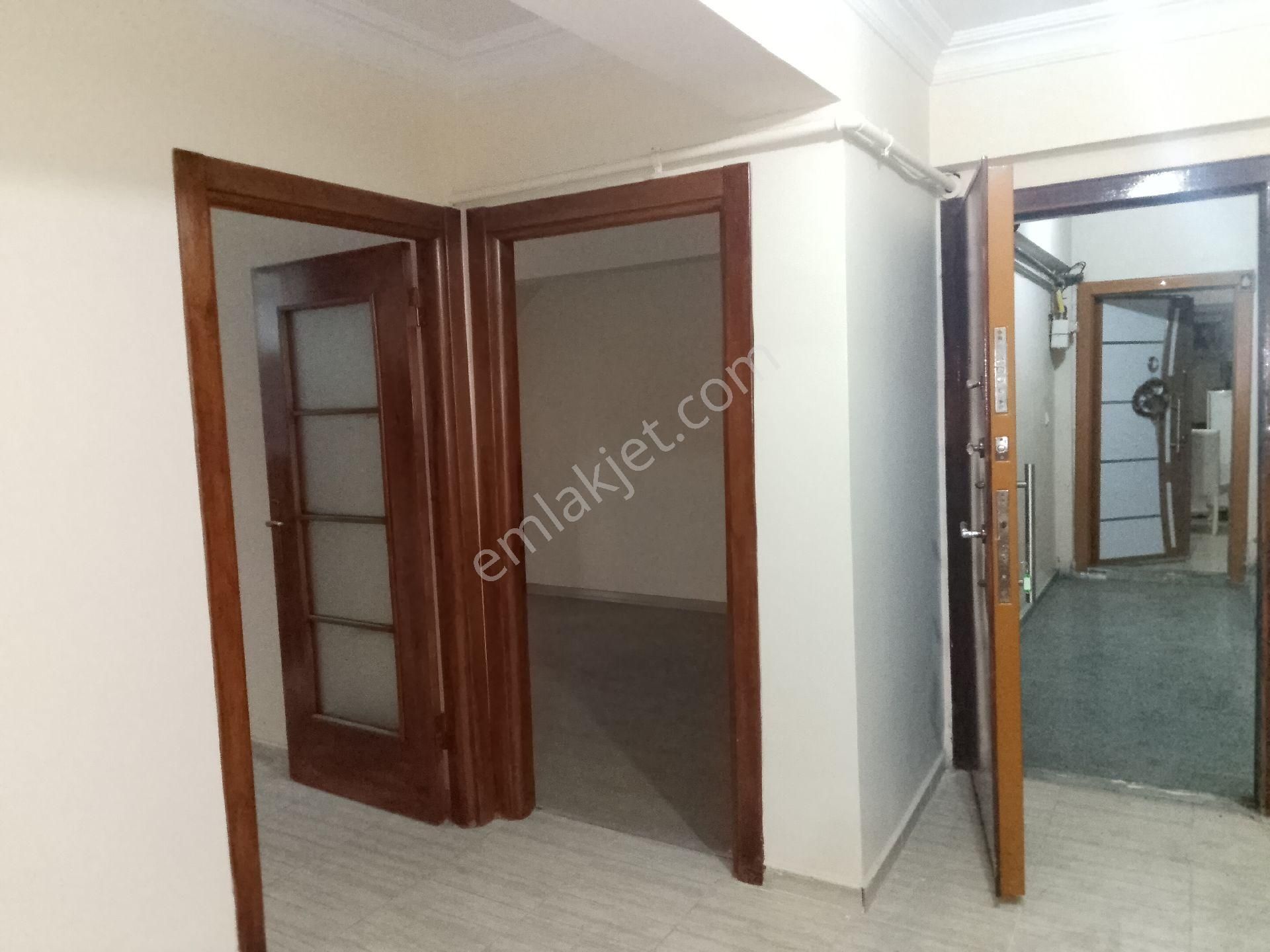 Samet Market Çok Yakın Satılık Bahçe Kat Daire 2+1 Bahçe Kullanımlı 1.850.000 - Görsel 20