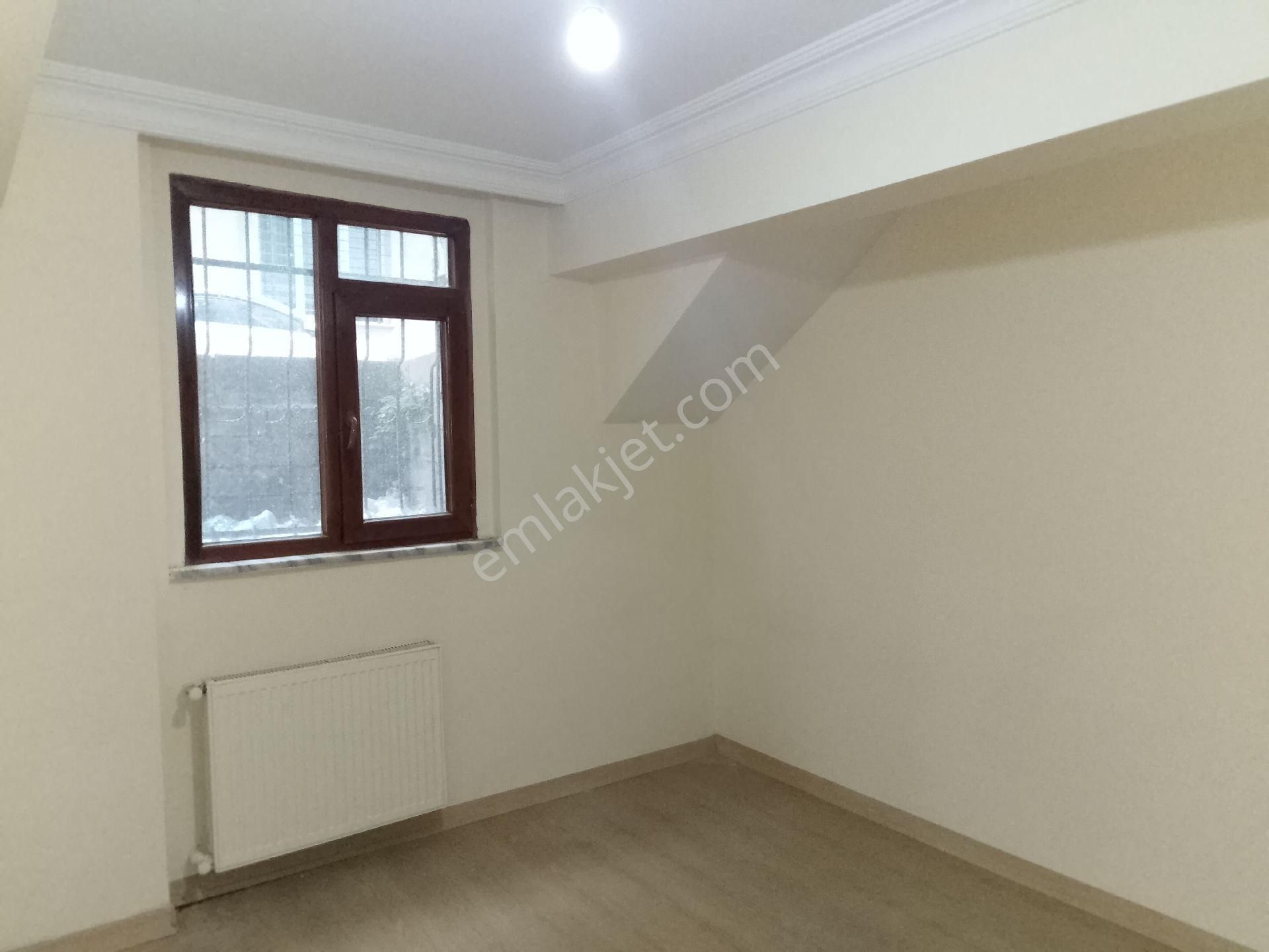 Samet Market Çok Yakın Satılık Bahçe Kat Daire 2+1 Bahçe Kullanımlı 1.850.000 - Görsel 24