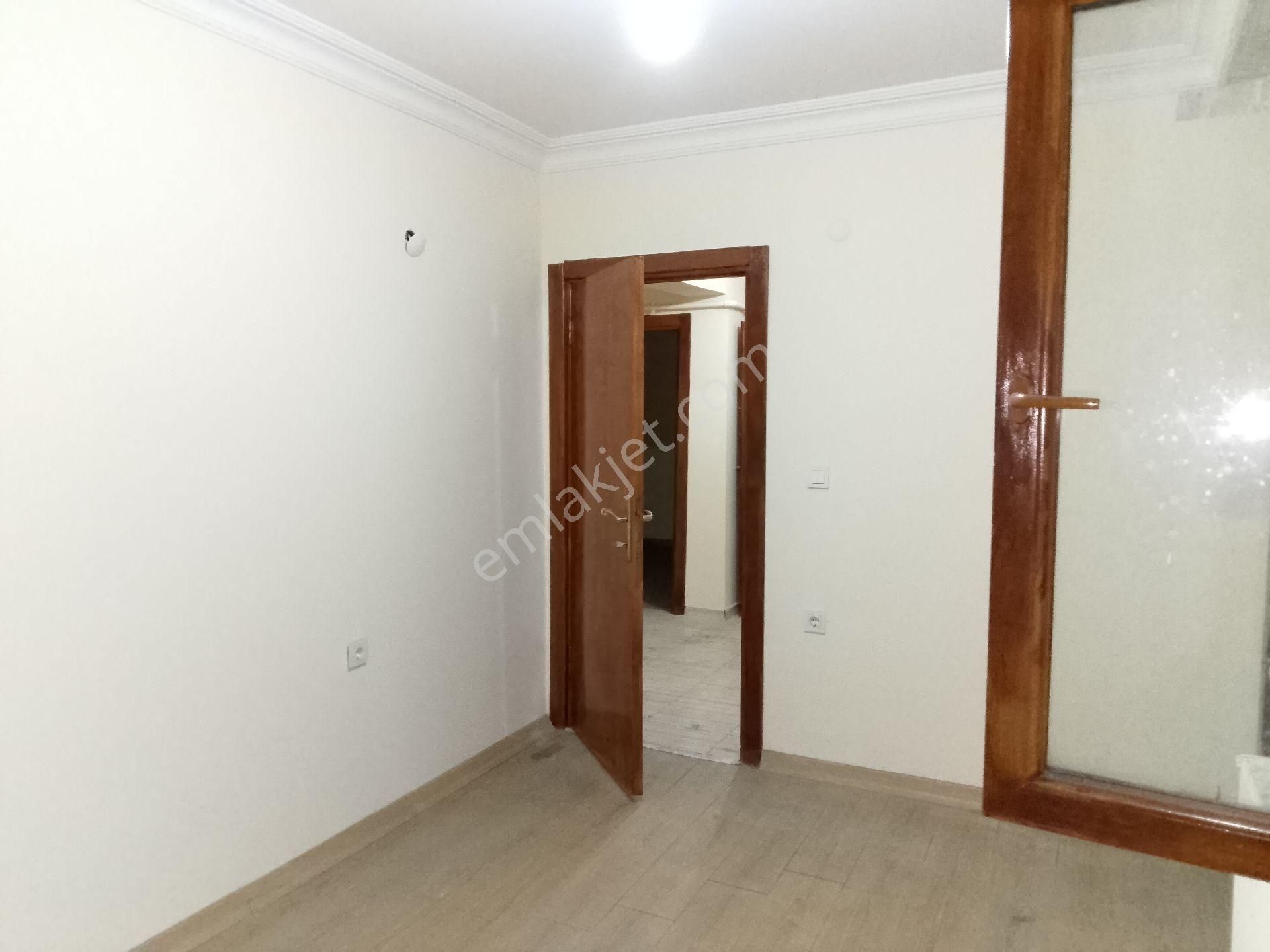 Samet Market Çok Yakın Satılık Bahçe Kat Daire 2+1 Bahçe Kullanımlı 1.850.000 - Görsel 15