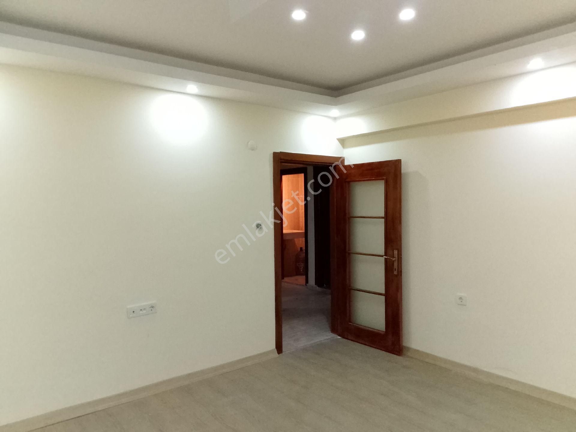 Samet Market Çok Yakın Satılık Bahçe Kat Daire 2+1 Bahçe Kullanımlı 1.850.000 - Görsel 2